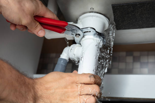 Best Commercial water damage restoration  in Bellflower, CA